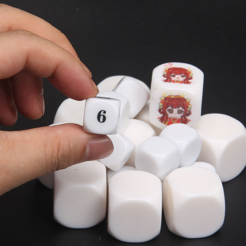 Set di Dadi Personalizzati con - Party Games Easter For Family recensione e prezzo